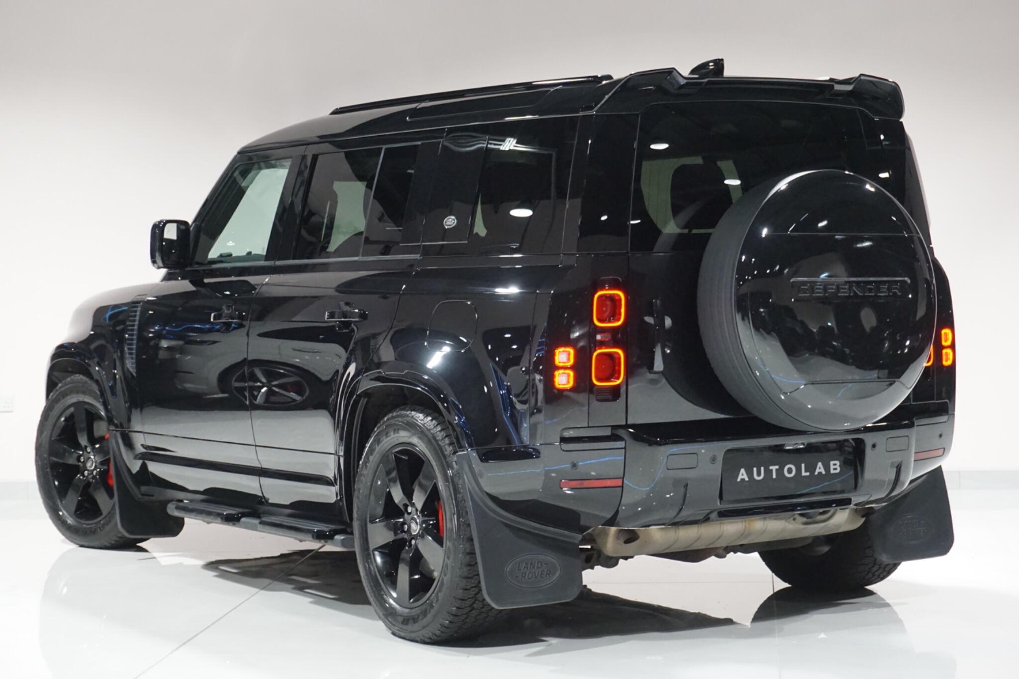 Land Rover Defender 110 2.0 P400e 15.4kWh XS Edition SUV 5dr Petrol Plug-in Hybrid Auto 4WD Euro 6 (s/s) (404 ps)